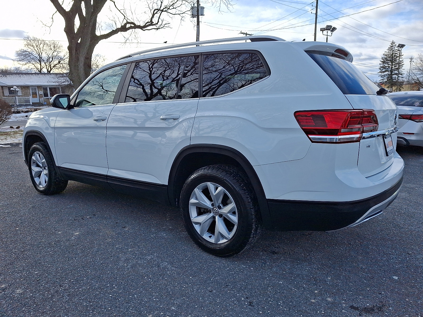 Used 2018 Volkswagen Atlas SE image 4