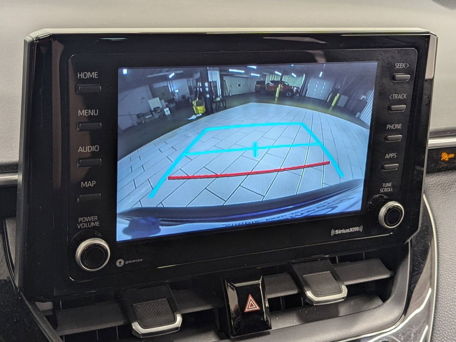 Used 2022 Toyota Corolla SE image 25