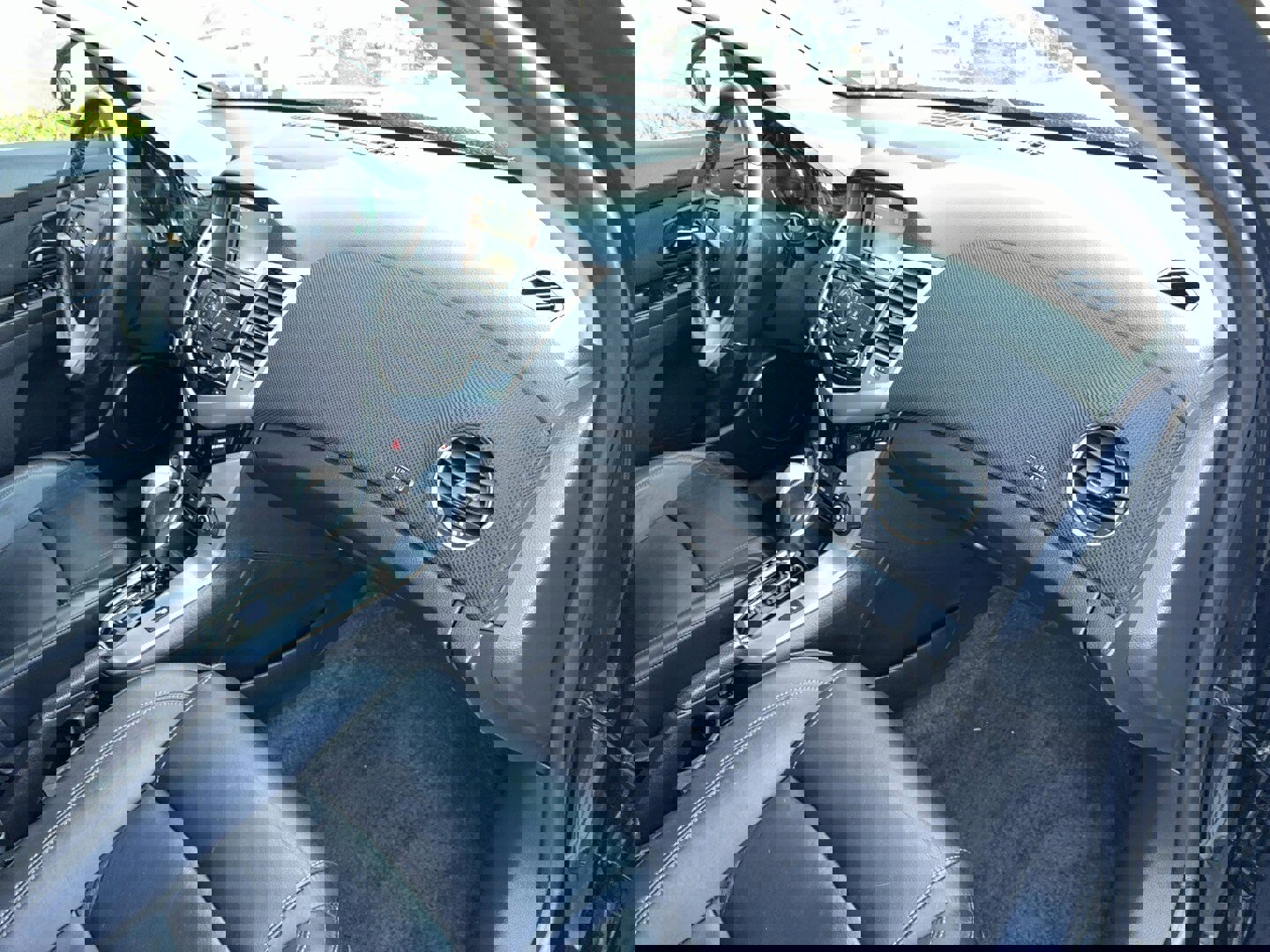 Used 2013 Chevrolet Cruze LTZ w/ RS Package FWD image 21