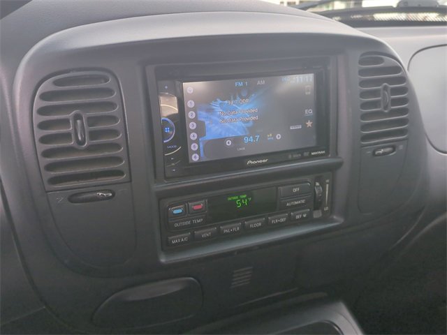 Used 2003 Ford F150 Harley-Davidson image 24