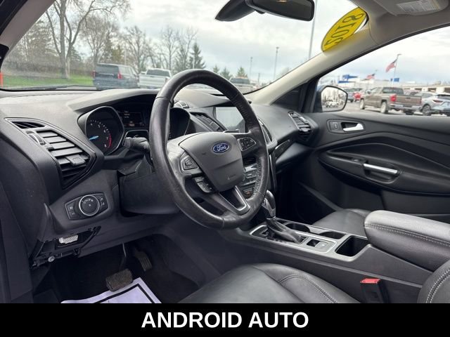 Used 2018 Ford Escape Titanium image 10