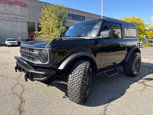 Used 2025 Ford Bronco 2-Door AWD/4WD image 3