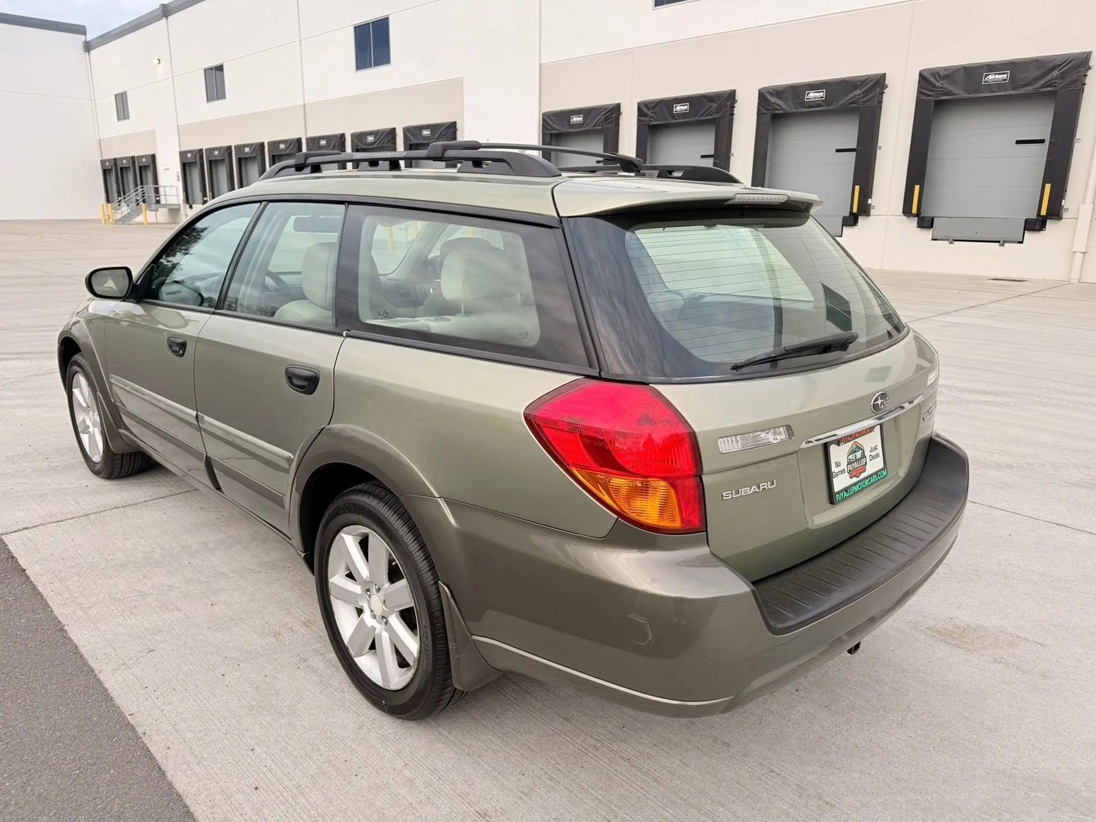 Used 2006 Subaru Outback 2.5i AWD/4WD image 3