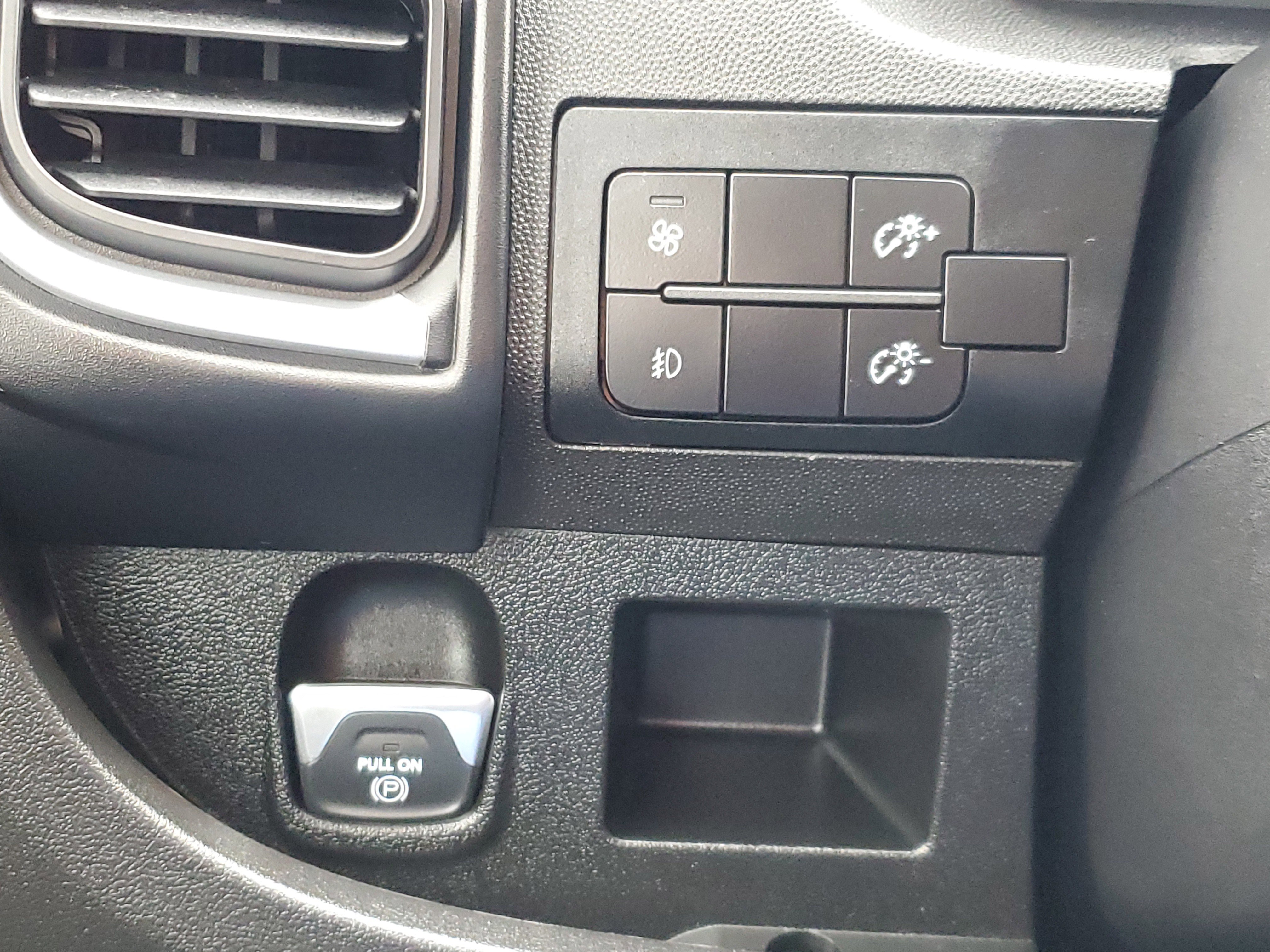 Used 2025 RAM ProMaster 2500 w/ Quick Order Package 22G SLT image 10