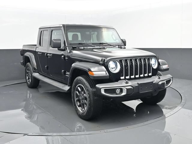 Used 2022 Jeep Gladiator Overland w/ Popular Equipment Package AWD/4WD image 3