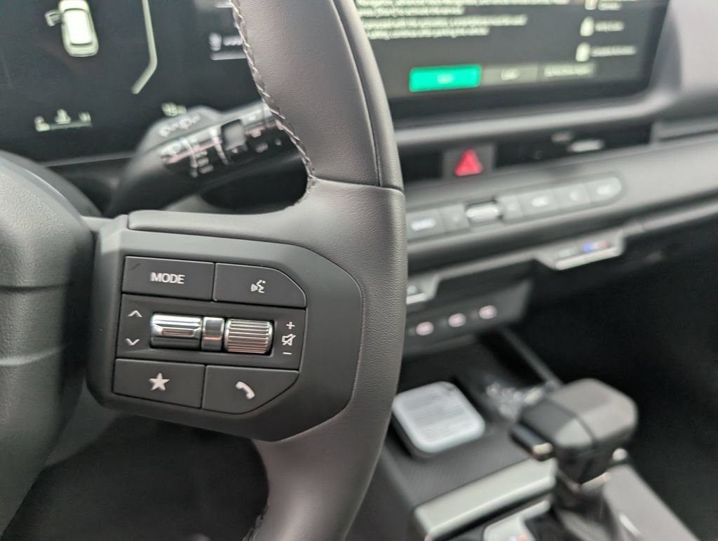 New 2027 Kia Seltos X-Line SX AWD/4WD image 17