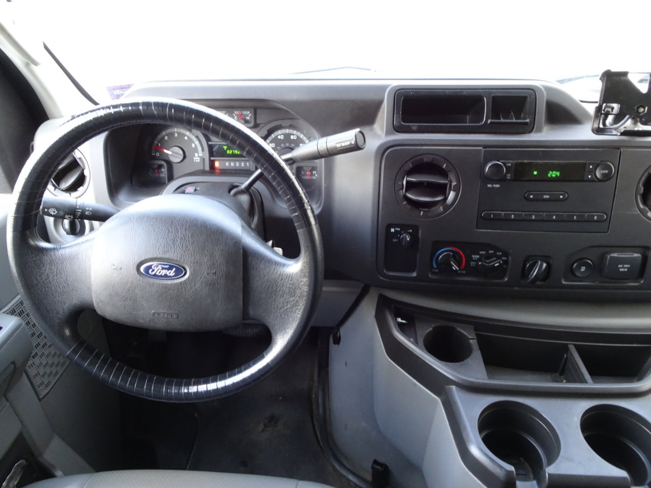 Used 2014 Ford E-250 and Econoline 250 E-250 Recreational w/ Power Group image 14