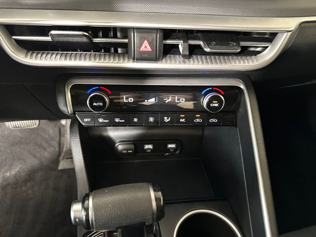 Used 2021 Kia K5 LX image 23