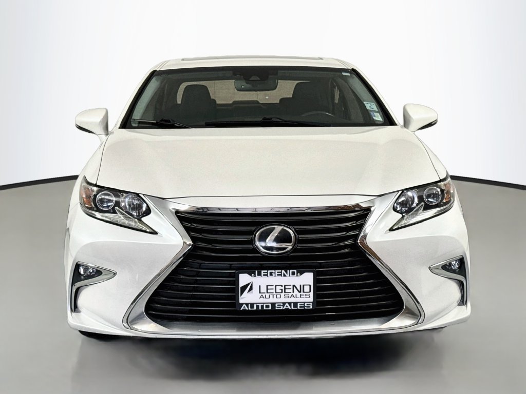 Used 2018 Lexus ES 350 w/ Accessory Package 2 FWD image 3