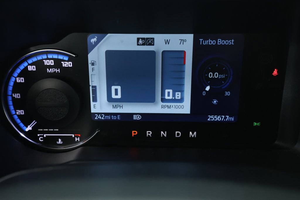 Used 2022 Ford Bronco Wildtrak image 11