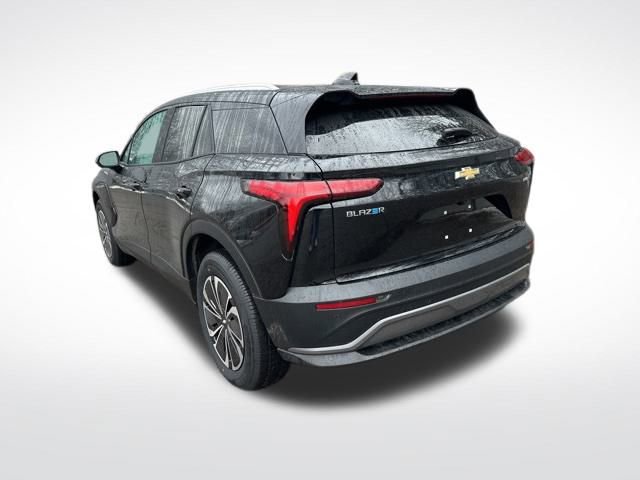 Certified 2024 Chevrolet Blazer EV LT image 3