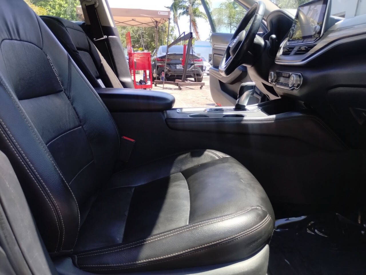 Used 2019 Nissan Altima 2.5 SL FWD image 24