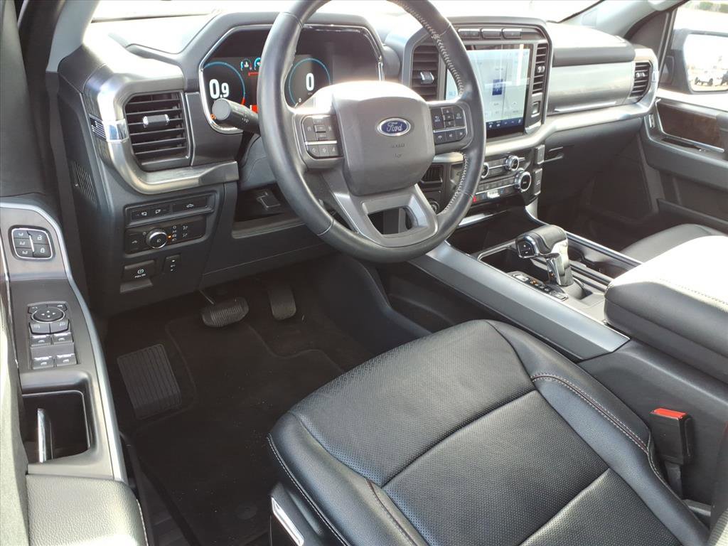 Used 2022 Ford F150 Lariat image 12