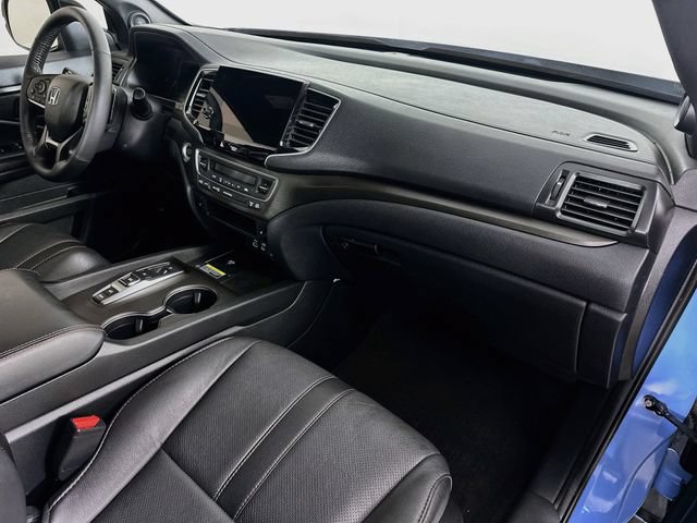 Certified 2025 Honda Passport TrailSport image 34