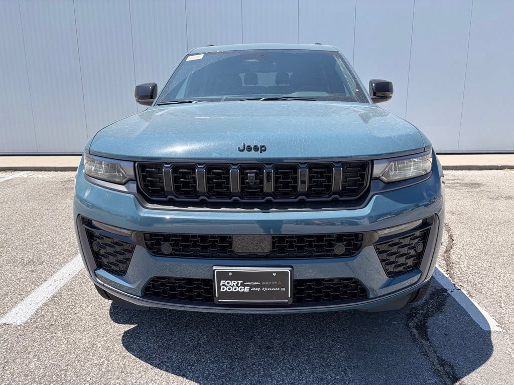 New 2026 Jeep Grand Cherokee L Limited AWD/4WD image 11