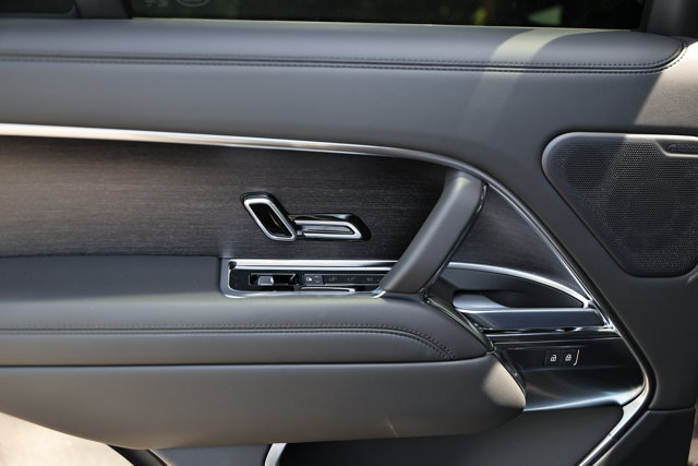 New 2026 Land Rover Range Rover SE AWD/4WD image 26