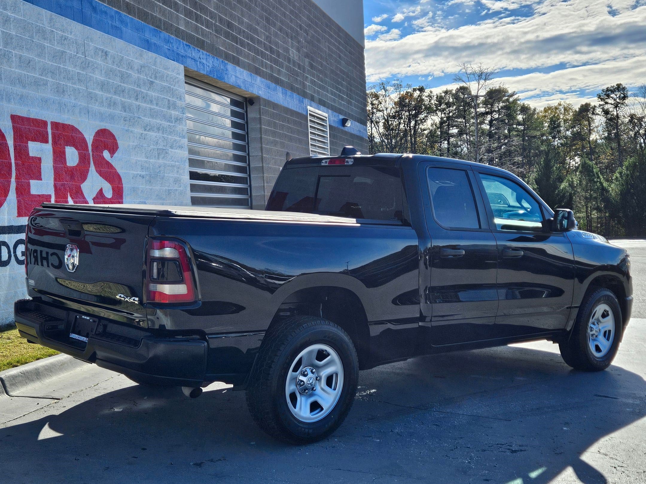 Used 2023 RAM 1500 Tradesman image 7