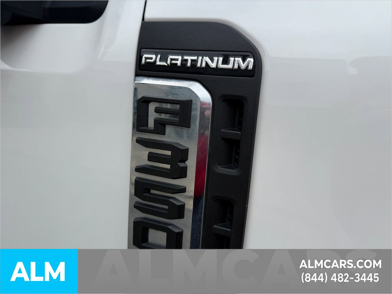Used 2024 Ford F350 Platinum AWD/4WD image 5