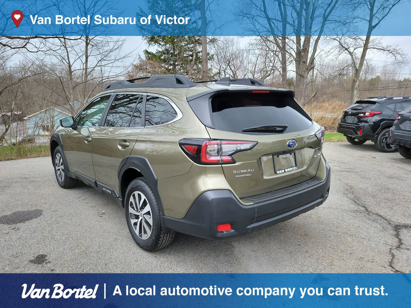 Certified 2025 Subaru Outback Premium image 3