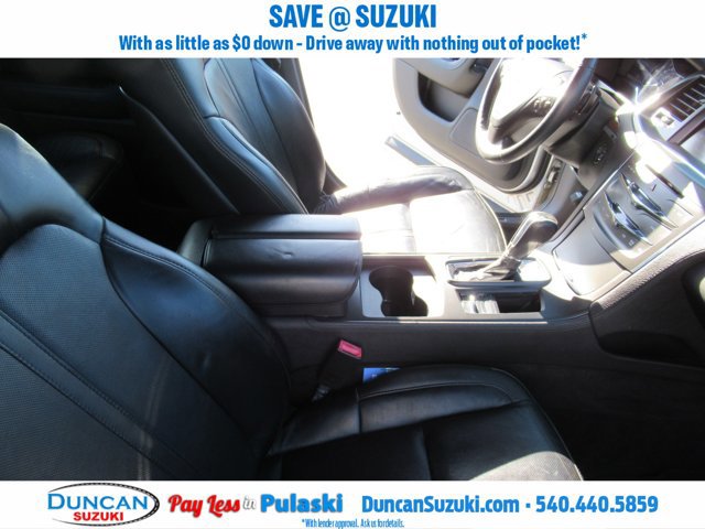 Used 2014 Lincoln MKS image 15