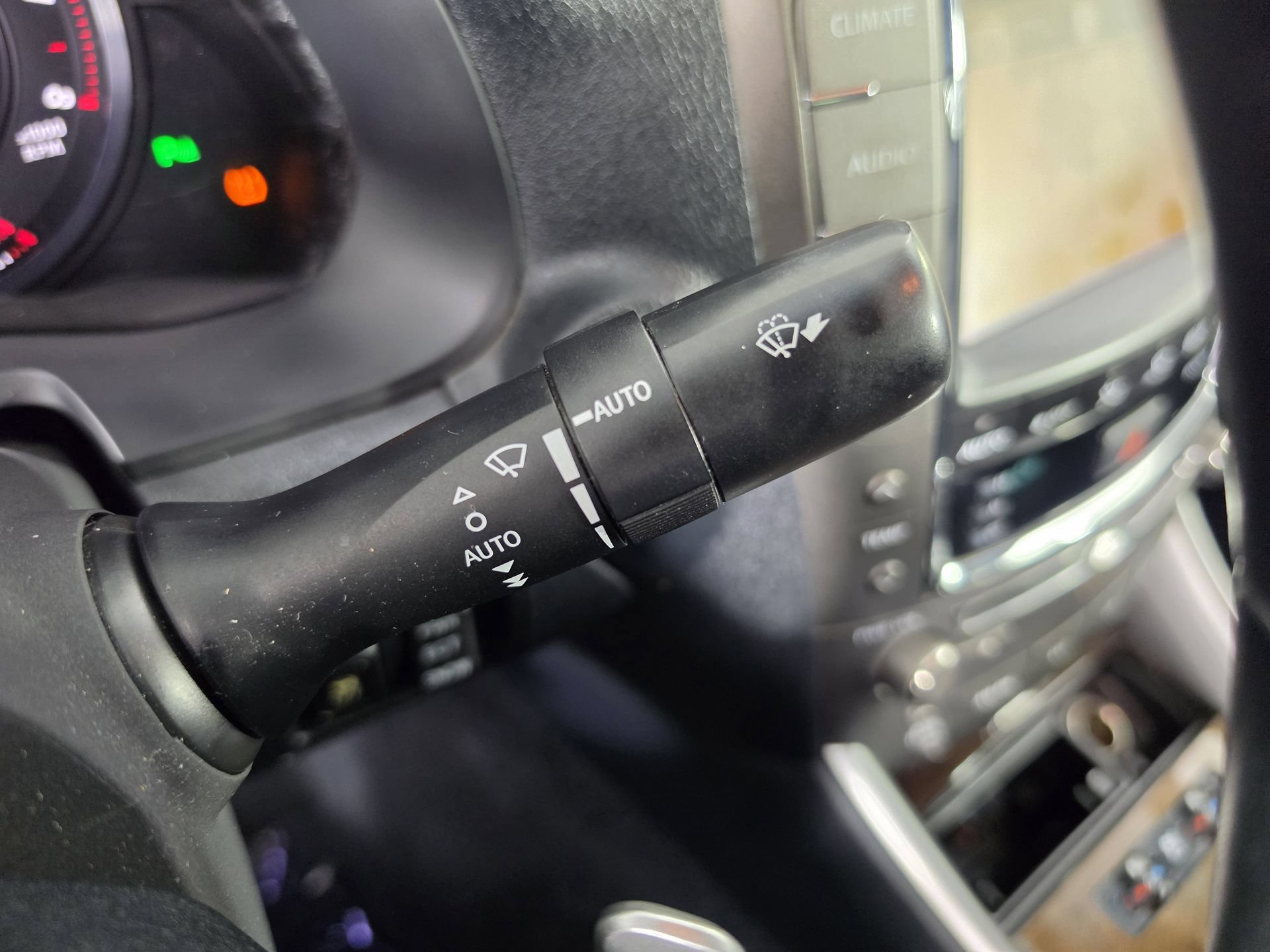 Used 2010 Lexus IS 350C RWD image 22