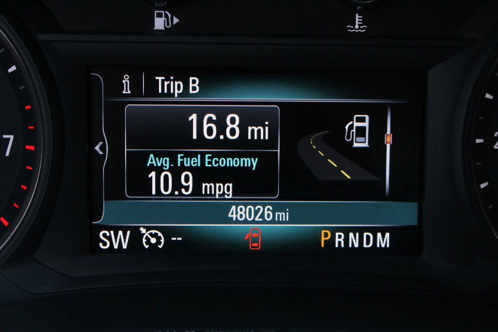 Used 2018 Buick Encore Essence image 32