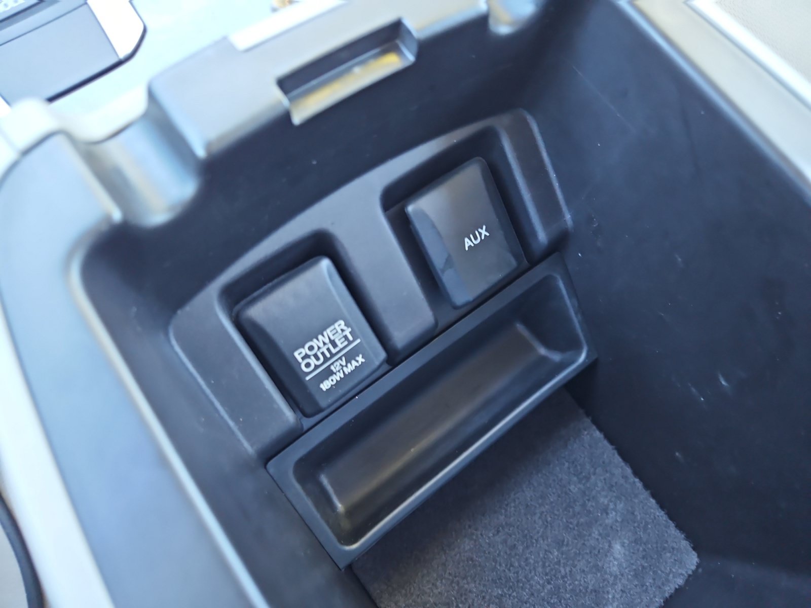 Used 2018 Acura TLX w/ Technology Package FWD image 25
