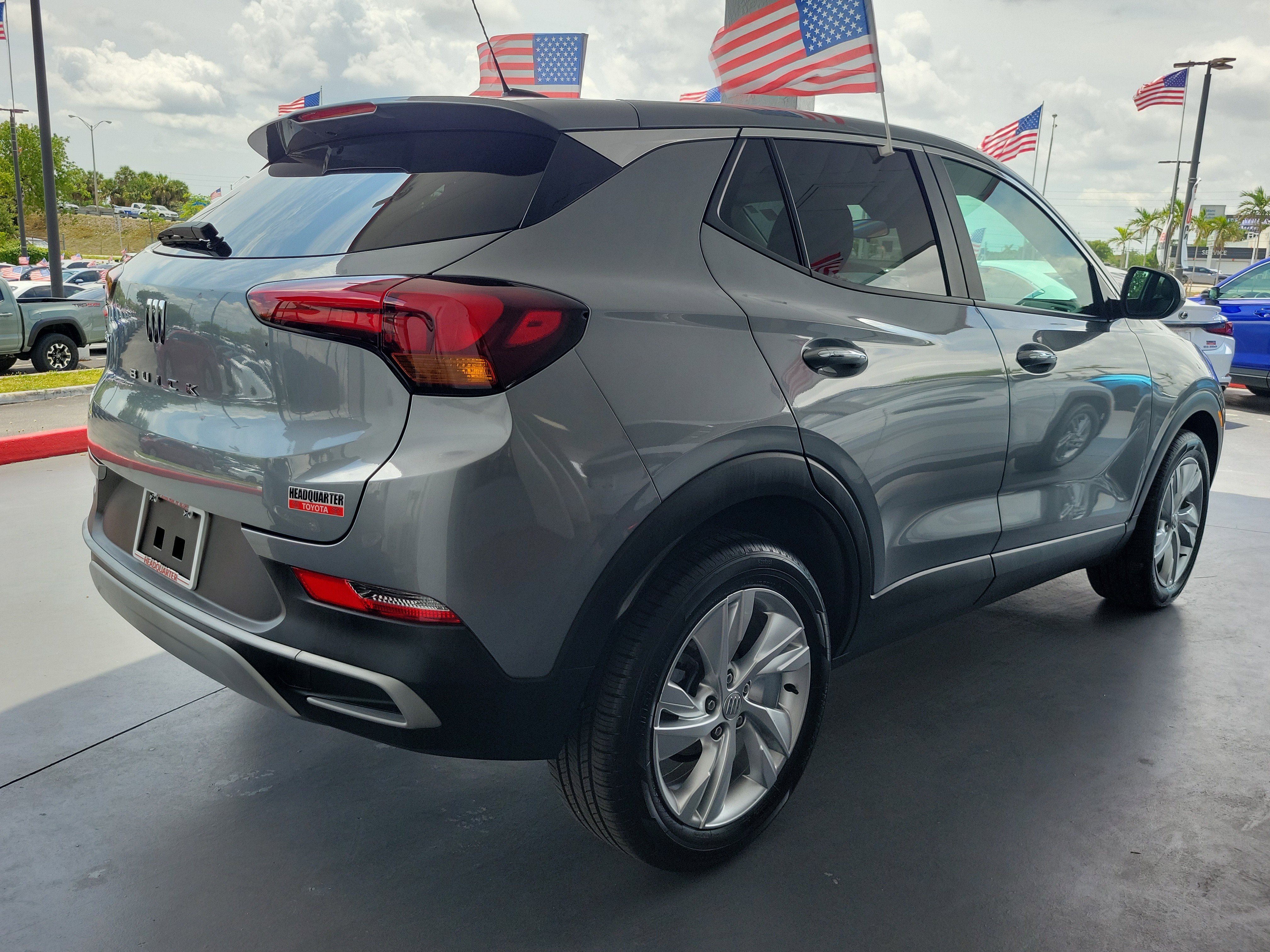 Used 2025 Buick Encore GX Preferred FWD image 10