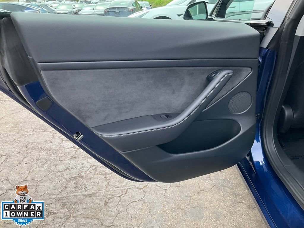 Used 2023 Tesla Model 3 Standard Range RWD image 32