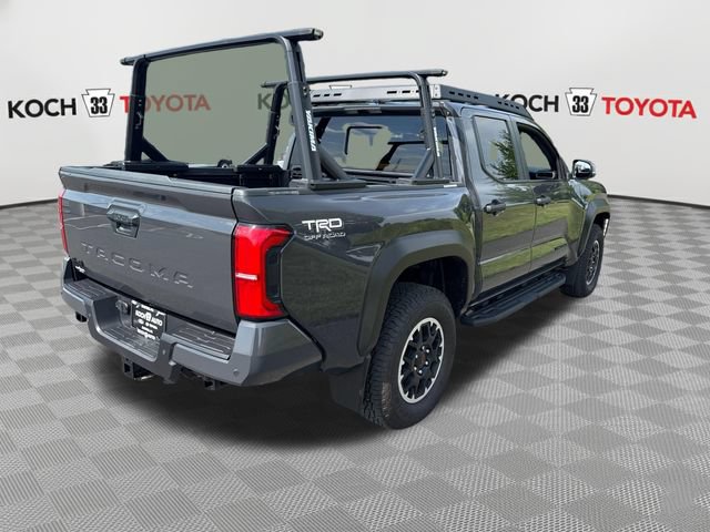 Certified 2024 Toyota Tacoma TRD Off-Road w/ TRD Off Road Upgrade Package AWD/4WD image 8