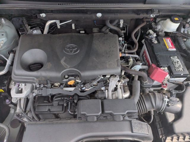 Used 2021 Toyota RAV4 XLE Premium AWD/4WD image 36