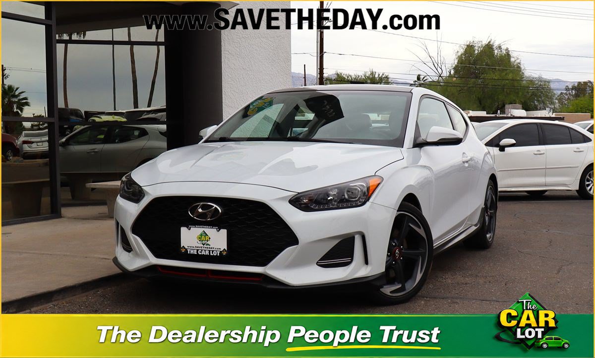 Used 2019 Hyundai Veloster Turbo FWD image 1
