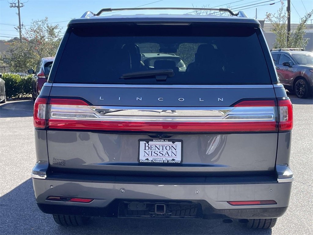 Used 2021 Lincoln Navigator L Reserve w/ Luxury Package image 4