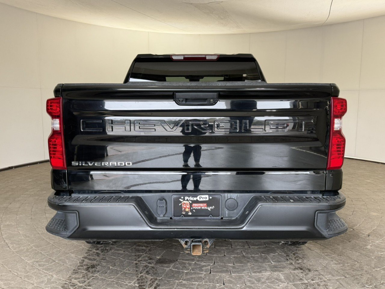 Used 2024 Chevrolet Silverado 1500 W/T w/ WT Value Package AWD/4WD image 7