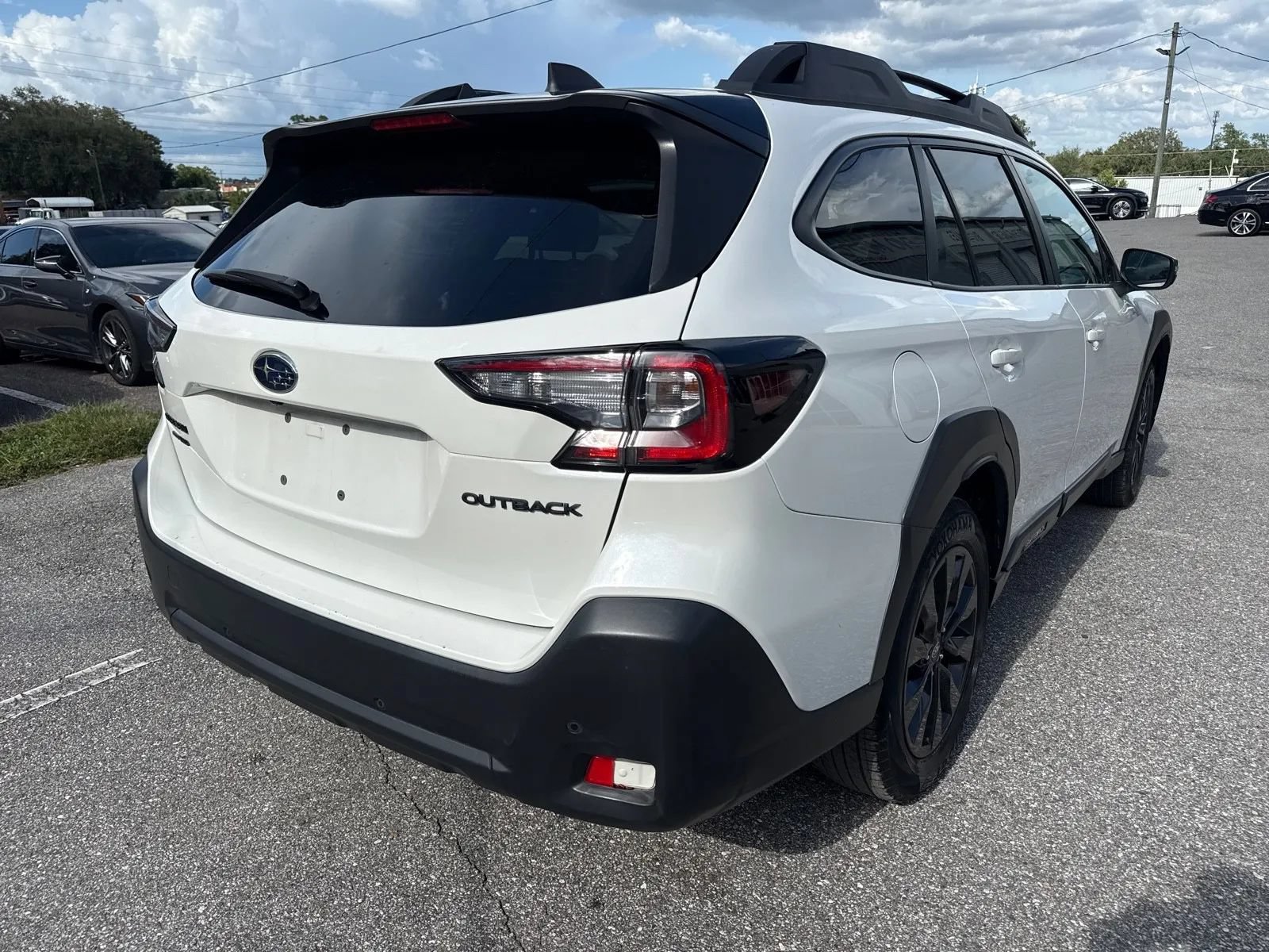 Used 2025 Subaru Outback Onyx Edition AWD/4WD image 7