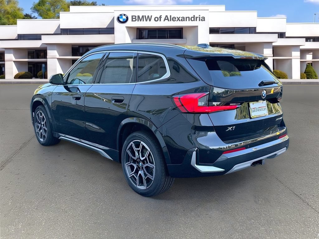 New 2027 BMW X1 xDrive28i AWD/4WD image 7