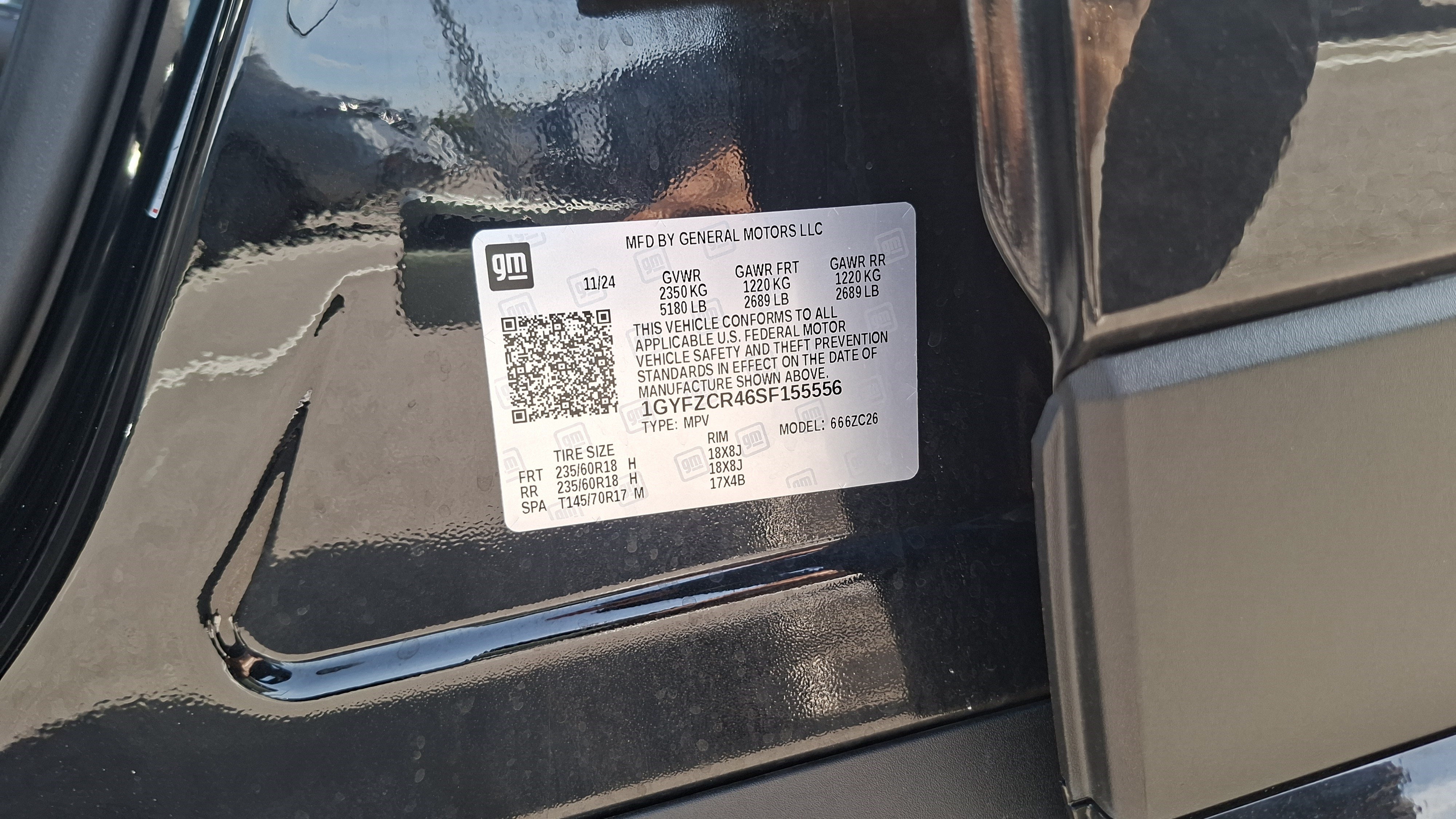 Used 2025 Cadillac XT4 Premium Luxury FWD image 26