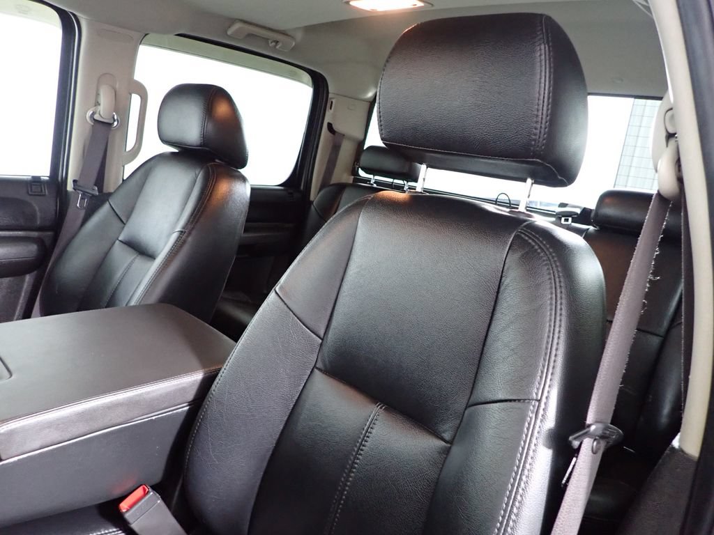 Used 2009 GMC Sierra 1500 SLE w/ Power Pack Plus AWD/4WD image 17