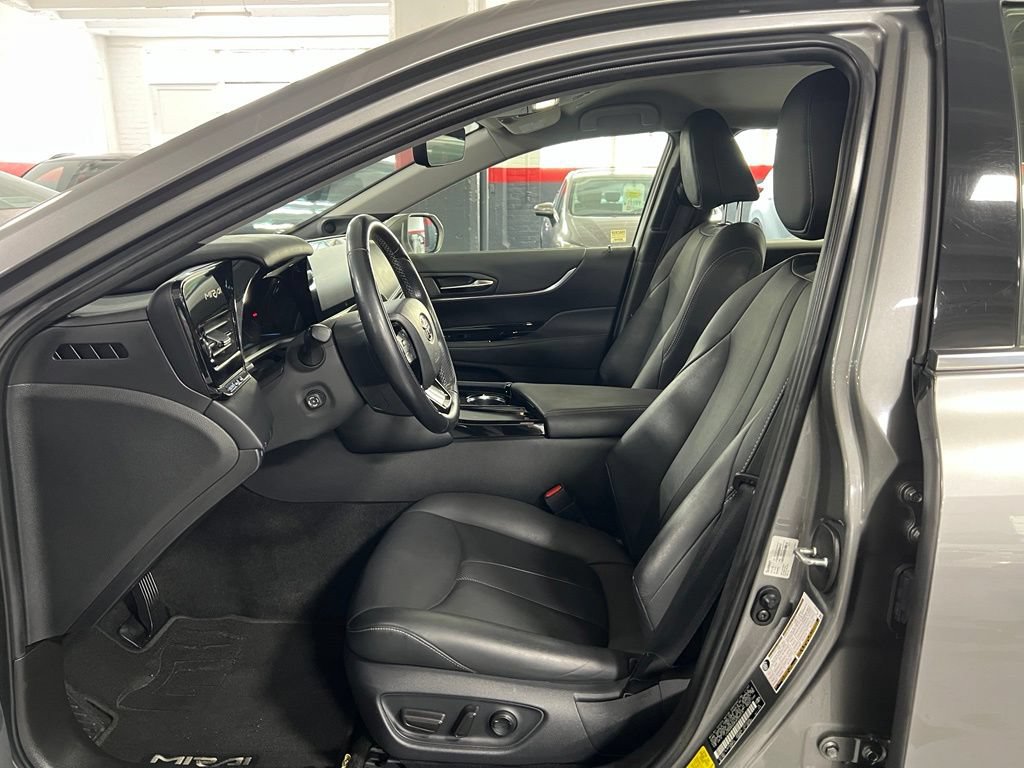 Certified 2022 Toyota Mirai w/ Advanced Technology Package RWD image 12