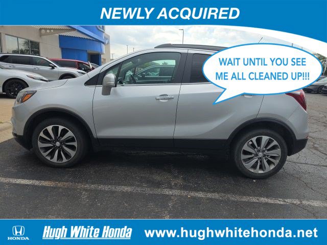 Used 2017 Buick Encore Essence FWD image 1