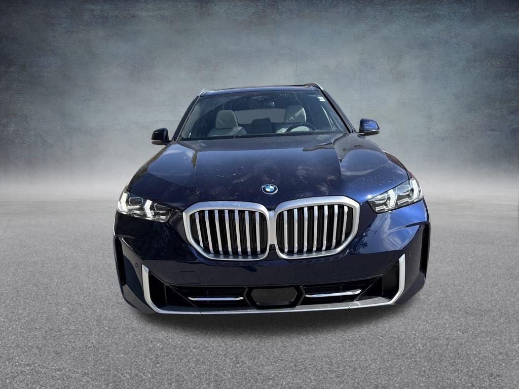 New 2026 BMW X5 xDrive50e image 8