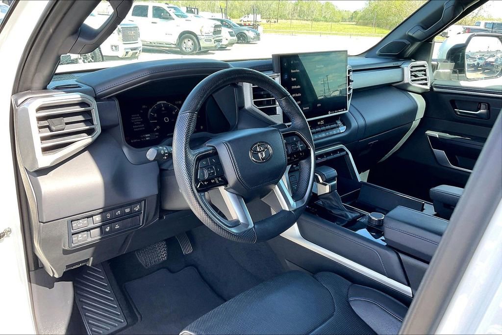 Used 2022 Toyota Tundra Platinum image 14