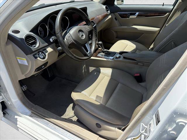 Used 2014 Mercedes-Benz C 250 Sedan image 9