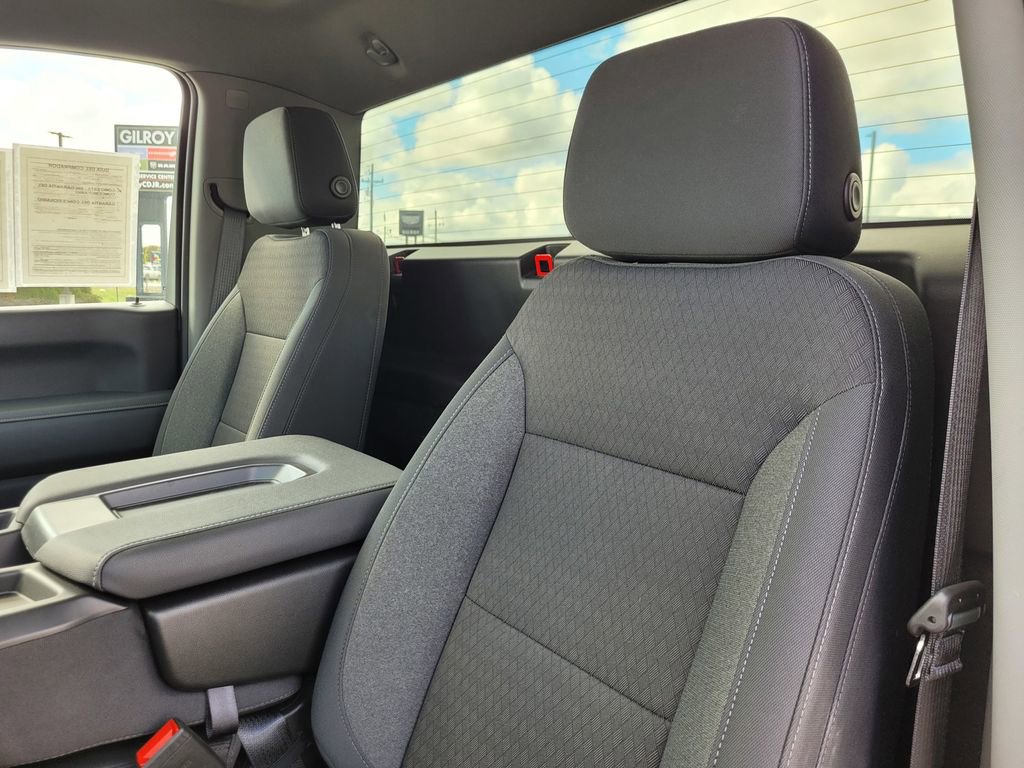 Used 2025 Chevrolet Silverado 3500 LT AWD/4WD image 13