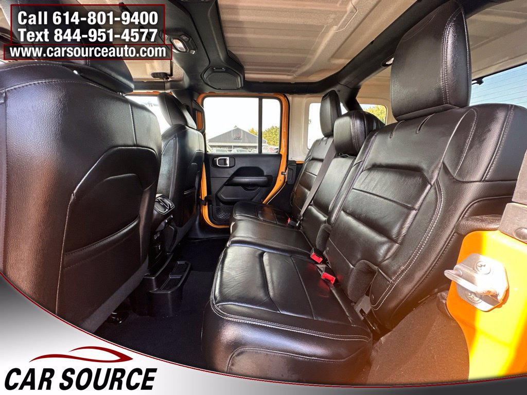 Used 2018 Jeep Wrangler Unlimited Sahara w/ Uconnect 4C Nav & Sound Group AWD/4WD image 23