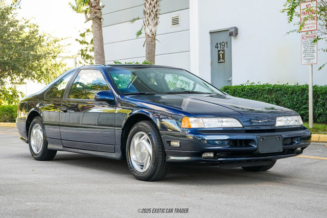 Used 1989 Ford Thunderbird Super RWD image 12