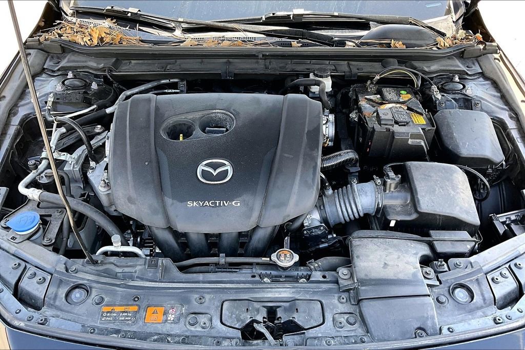 Used 2019 MAZDA MAZDA3 AWD Hatchback w/ Preferred Pkg image 30