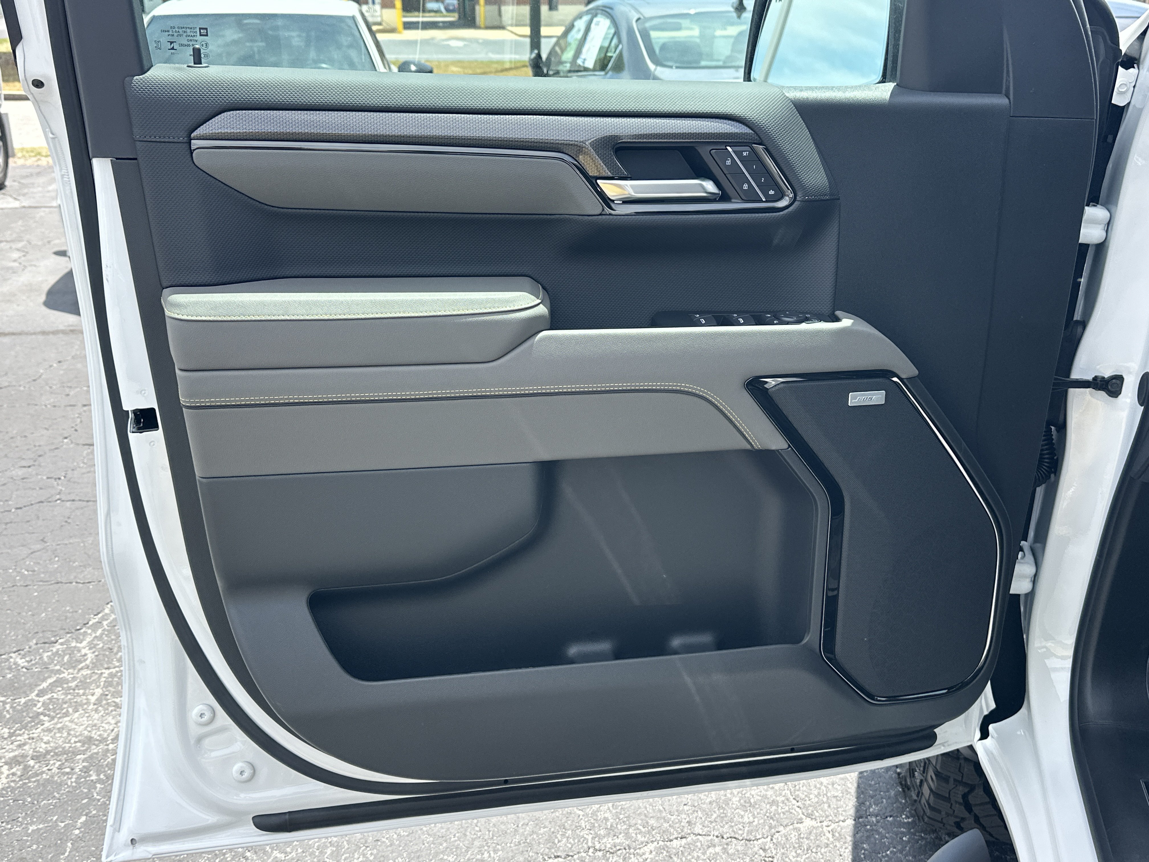 New 2026 Chevrolet Silverado 1500 ZR2 AWD/4WD image 12