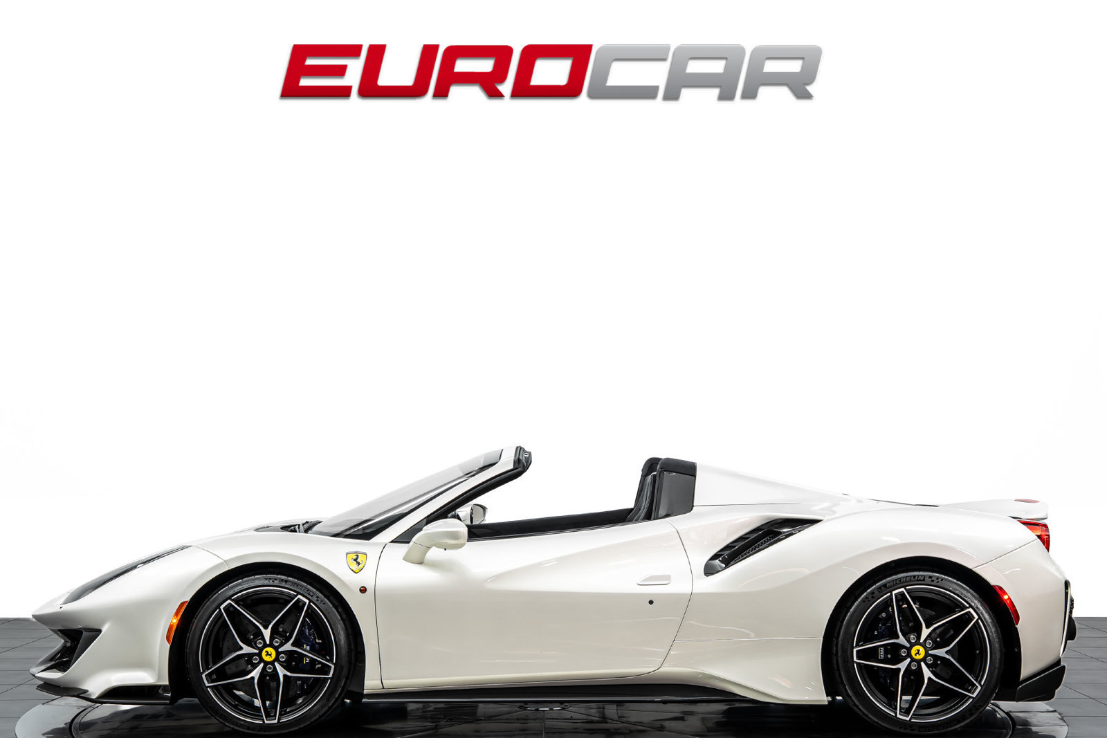 Used 2020 Ferrari 488 Pista Spider RWD image 2
