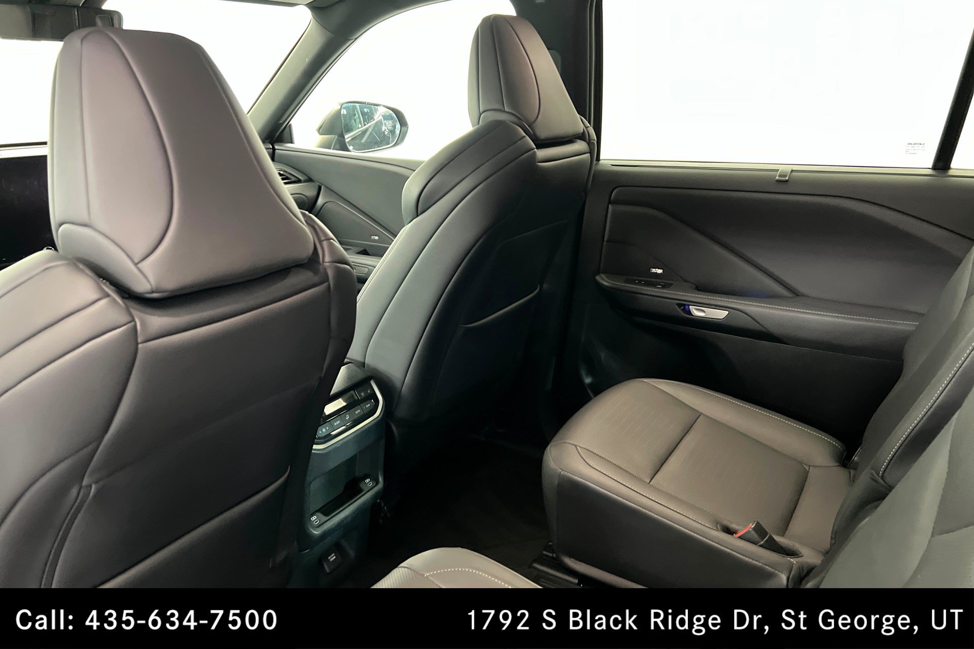 Used 2024 Lexus TX 500h AWD w/ Technology Package image 19
